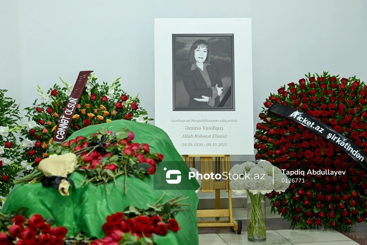 Проходит церемония прощания с народной артисткой Азербайджана Аминой Юсифгызы-ФОТО