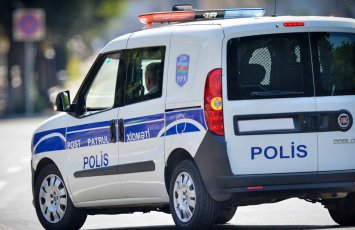 Полиция обезвредила мужчину в Баку, оказавшего вооруженное сопротивление