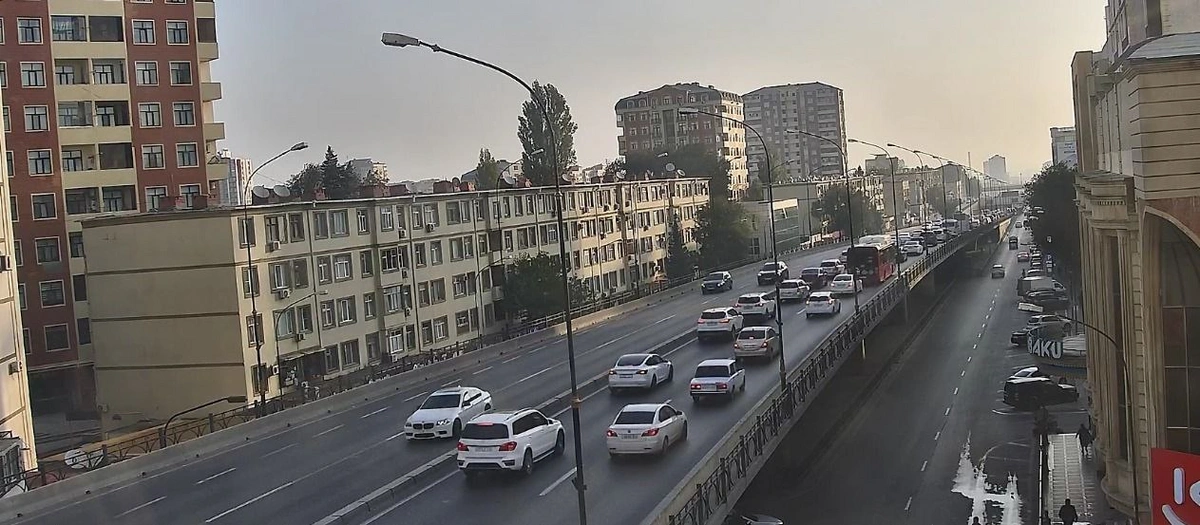 Paytaxtda sıxlıq olan küçələrin SİYAHISI