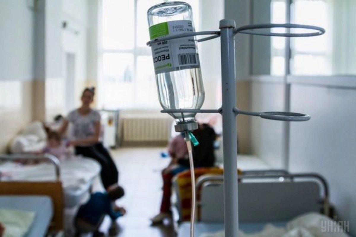 В Товузе трех детей госпитализировали с симптомами пищевого отравления