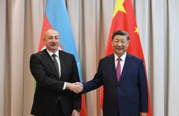 Şuşa fatehi qlobal zirvə görüşlərinin əsas siması rolunda...