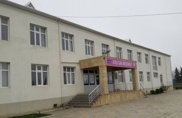 Biləsuvarda məktəb direktoru nöqsanlara görə işdən çıxarıldı