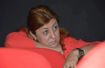 Məcburi köçkün olan rejissor xanımı yataqxanadakı otağından Təhsil Nazirliyi çıxartdırdı?..-FOTOLAR