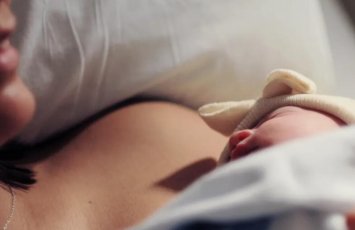 Körpə nə vaxt görməyə, eşitməyə başlayır?