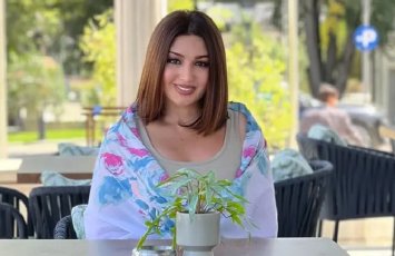 Mehriban Zəki və Sevinc Çılğından əməkdar artistə doğum günü sürprizi - FOTO/VİDEO