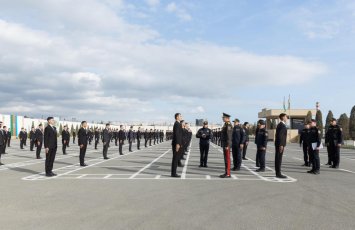 Daxili işlər naziri sıra baxışı keçirib - VİDEO