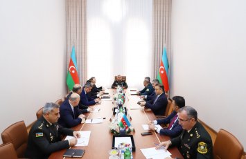 Hərbi xidmətlə bağlı Mərkəzi Çağırış Komissiyasının iclası keçirilib - FOTO