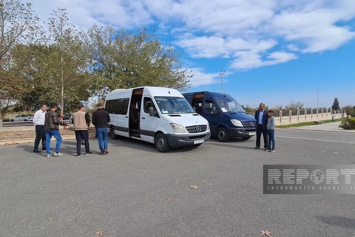 В села Гасанриз и Хыдырлы возвращается очередная группа бывших вынужденных переселенцев-ФОТО