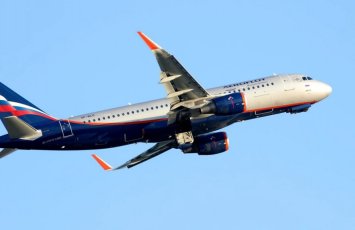 Rusiya Suriyadakı hərbi bazalarına uçuşları bərpa edib