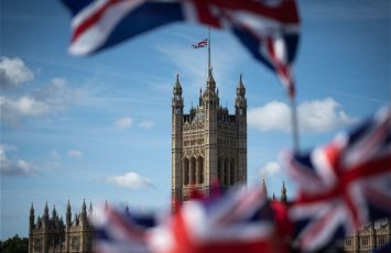 Oxford Economics: Госдолг Великобритании вырос в три раза за 20 лет