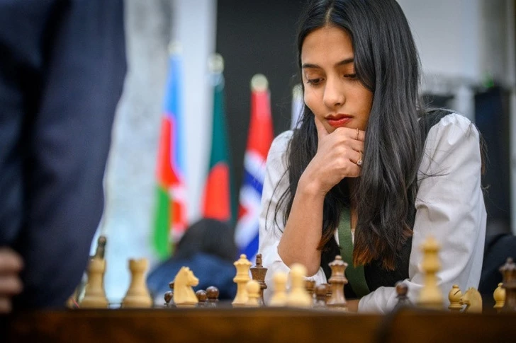 Единственная девушка на мужском Кубке мира по шахматам проиграла в первом раунде