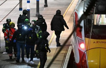 В Англии задержанному по подозрению в нападении в поезде предъявлено ряд обвинений