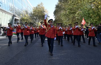 В Баку проходит марш Победы