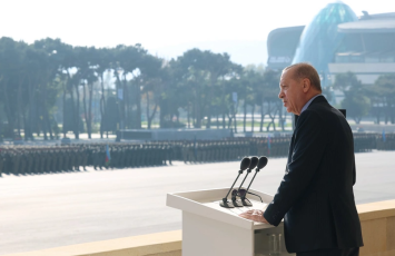 Türkiyə Prezidentinin administrasiyası Bakıdakı hərbi paraddan görüntülər paylaşıb - FOTO