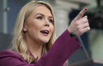 Белый дом обвинил демократов в грязной кампании против Трампа