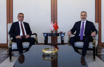 Hakan Fidan Tufan Erhürman ilə görüşüb