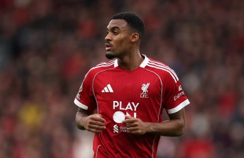 “Barselona” Rayan Qravenberxlə maraqlanır