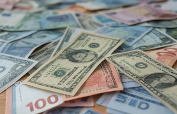 Объявлен объем торгов инвалютой в Центре обмена золота и валют Ирана