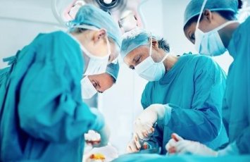 Эти операции и лекарства станут бесплатными