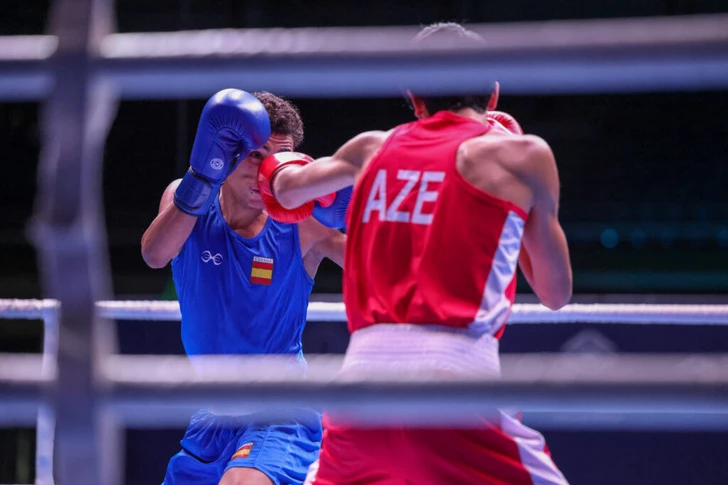 Азербайджанские боксеры вышли в четвертьфинал чемпионата Европы