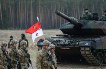 Польша продолжит вооружаться независимо от ситуации в Украине