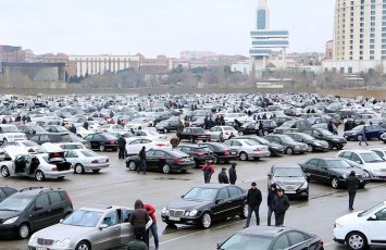 Bakıdakı maşın bazarı Ağdama KÖÇÜRÜLƏCƏK