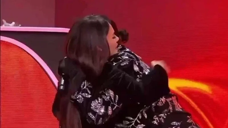 Samirə Əfəndi Ermənistan nümayəndəsinə 12 bal verməsindən danışdı