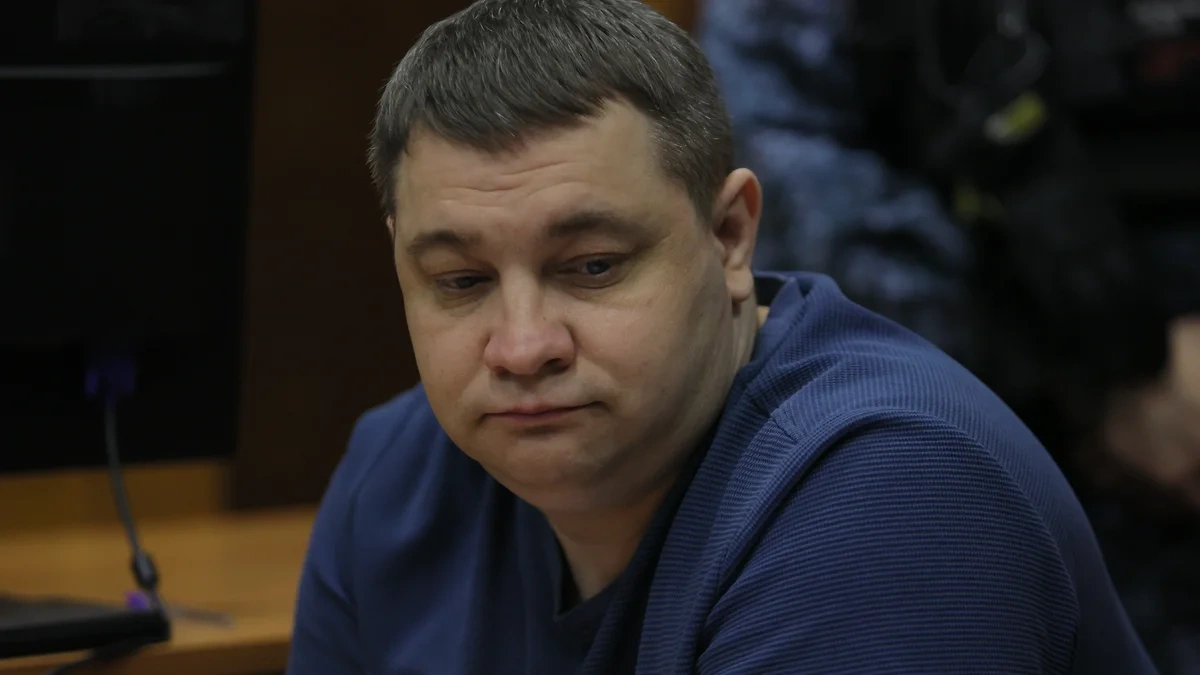 Экс-полицейскому вынесли приговор по делу о взятке от редактора Ura.ru