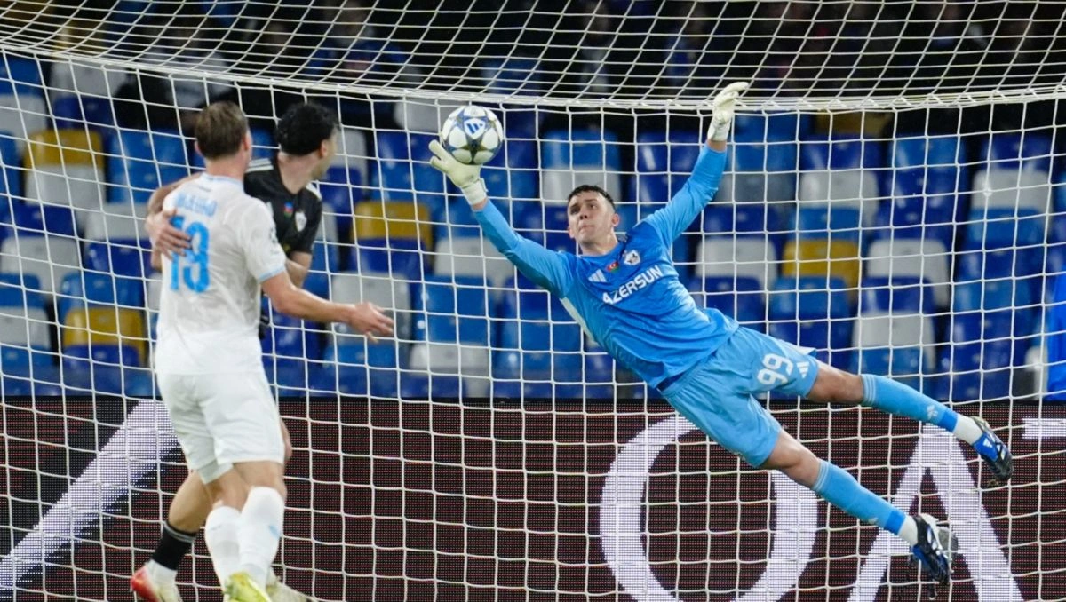 УЕФА выделил сейвы вратаря 