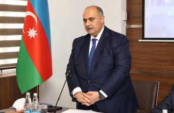 BSU-da “Qərbi Azərbaycan məsələsi Azərbaycan təhsili və elmində” mövzusunda dəyirmi masa keçirilib - FOTOLAR