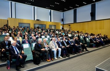 UNEC-də beynəlxalq elmi-praktiki konfrans öz işinə başladı - FOTOLAR