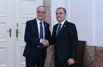 Azərbaycan və Kanada rəsmiləri ikitərəfli əməkdaşlığı müzakirə ediblər - FOTO