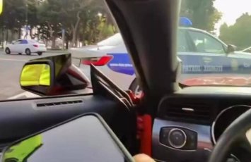 Bakıda YPX ilə Türkiyə vətəndaşı arasında maraqlı dialoq: 