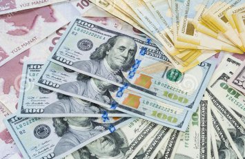 2026-cı ildə dolların manat qarşısında artımı gözlənilmir