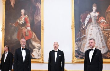 Bratislavada Prezident İlham Əliyevin şərəfinə rəsmi ziyafət verilib - YENİLƏNİB + FOTO