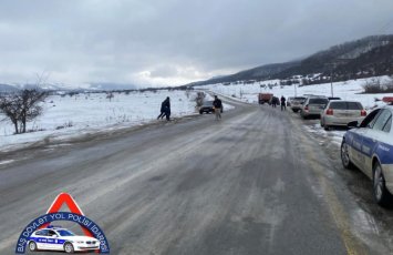 Yol polisi hava şəraiti ilə əlaqədar sürücülərə müraciət etdi