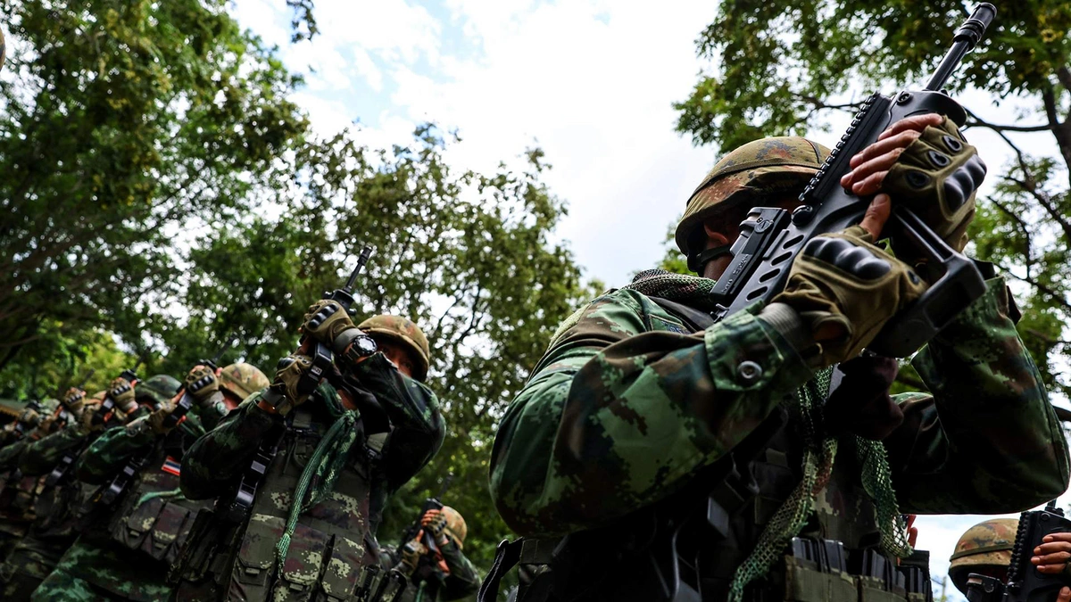 12 камбоджийцев погибли в конфликте на границе с Таиландом