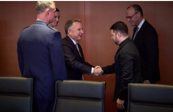 Zelenski üçün zaman daralır - Berlin danışıqlarının arxasındakı təhlükəli ssenari