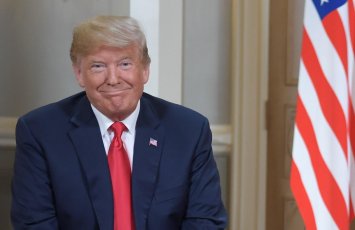 Tramp xalqa müraciət edəcək