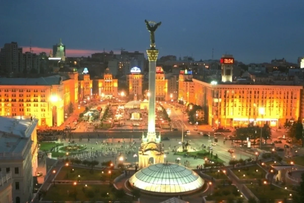 KİV: Ukrayna müflisləşmə həddinə yaxınlaşıb