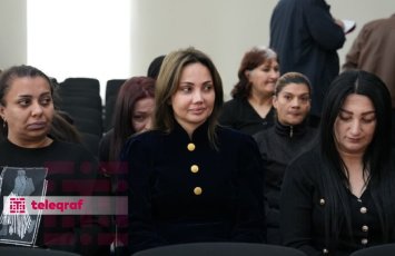 22 qadın azadlığa çıxır - FOTOLAR