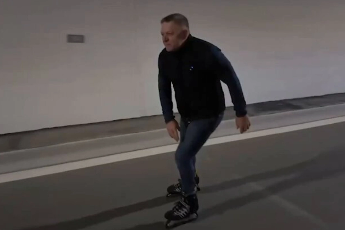 Baş nazir Fitso Slovakiyanın ən uzun avtomobil tunelinin açılışını qeyri-adi şəkildə etdi