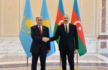 Kasım-Jomart Tokayev İlham Əliyevə zəng etdi