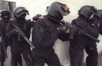 Rusiyada Zelenski üçün dua edənlər saxlanıldı