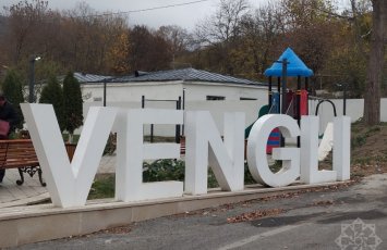 В агдеринское село Венгли отправили очередную группу переселенцев