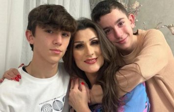 “Övladlarımla hava limanında görüşürəm, bəzən kövrəlirəm, doluram”-Gülyanaq Məmmədova