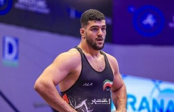 Məşhur iranlı güləşçi Azərbaycan yığmasına qoşulur