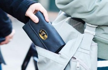 Bakıda yardım etdikləri qadını talayan şəxslər saxlanıldı