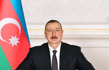 İlham Əliyev Latviyanın keçmiş Prezidentinə başsağlığı verdi