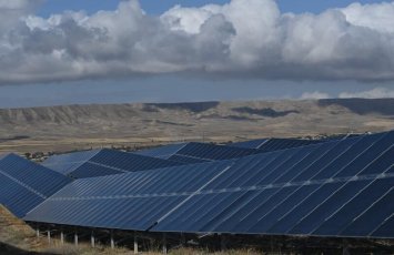 В Азербайджане продлен срок получения разрешения на строительство СЭС в Гарадаге